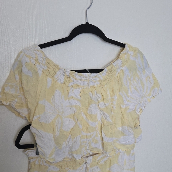 Yellow Floral Off-Shoulder 2 Piece Set - Picture 3 of 5